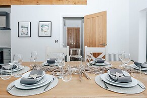 The Oak - Brand new Countryside 2 Bedroom Annex - From 165 Per Night