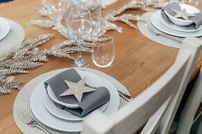 The Oak - Brand new Countryside 2 Bedroom Annex - From 165 Per Night