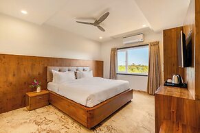 Seasons A Boutique Hotel