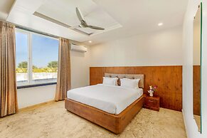 Seasons A Boutique Hotel