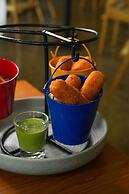 Tea Tree Suites Manipal