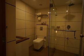 Tea Tree Suites Manipal