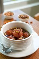 Tea Tree Suites Manipal