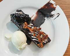 Tea Tree Suites Manipal