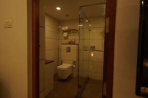 Tea Tree Suites Manipal