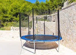 Beachfront Villa Brulupes