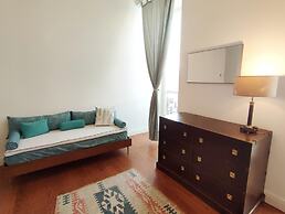 Jump Into the Lull Apartment