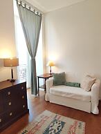 Jump Into the Lull Apartment