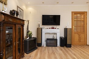 Gdynia Świętojańska Apartment by Renters