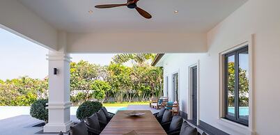 Luxury 5 Bedroom Pool Villa B11B