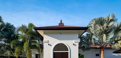 Luxury 5 Bedroom Pool Villa B11B