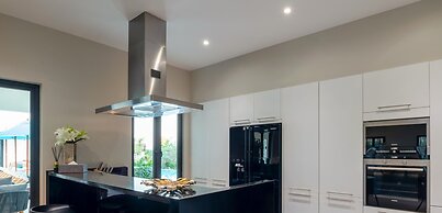 Luxury 5 Bedroom Pool Villa B11B