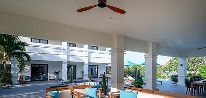 Luxury 5 Bedroom Pool Villa B11B