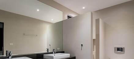 Luxury 5 Bedroom Pool Villa B11B