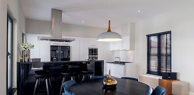 Luxury 5 Bedroom Pool Villa B11B