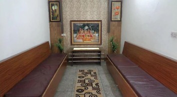 Goroomgo Hotel Ishan Katra