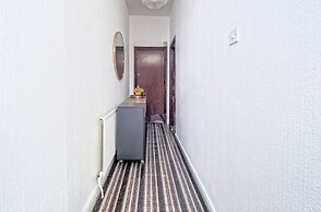 Stunning Riverside 1-bed Apartment in North London