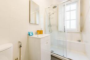 The Palm Leaf SOC in Lisboa Ciudad