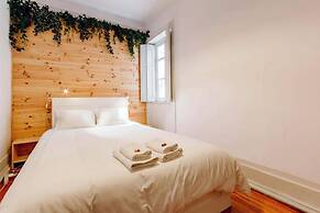 The Palm Leaf SOC in Lisboa Ciudad