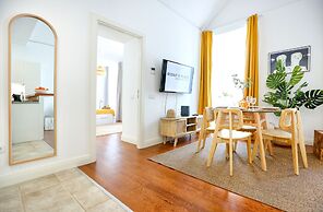 Beach Waves Apartment