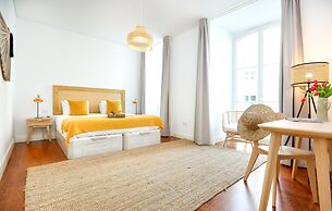 Beach Waves Apartment