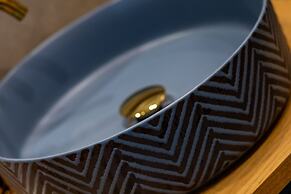 Little Laguna Apartments by Renters