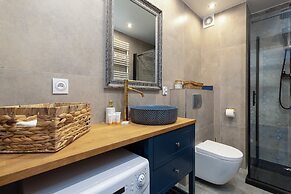 Little Laguna Apartments by Renters