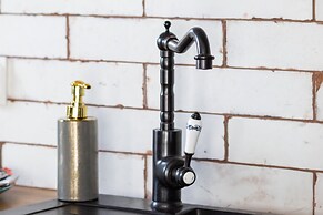 Little Laguna Apartments by Renters