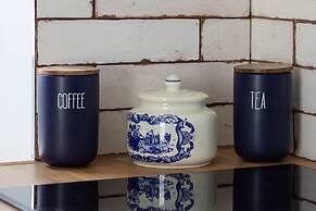 Little Laguna Apartments by Renters