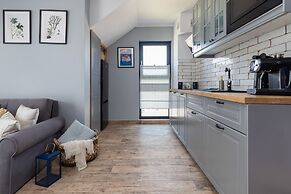 Little Laguna Apartments by Renters