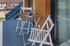 Little Laguna Apartments by Renters