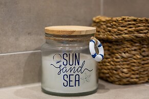 Little Laguna Apartments by Renters