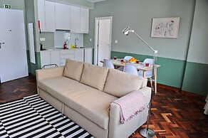 Lisbon Martini Nest by Misha s Place 6A