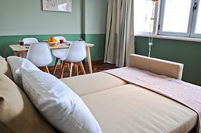 Gin o Clock in Lisbon - by Misha s Place 3A