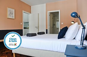 Gin o Clock in Lisbon - by Misha s Place 3A