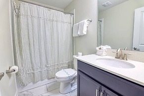 Perfect Vacay, Themed Rooms, Game Room & Theater