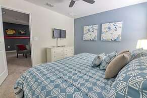 Perfect Vacay, Themed Rooms, Game Room & Theater