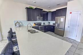 Perfect Vacay, Themed Rooms, Game Room & Theater