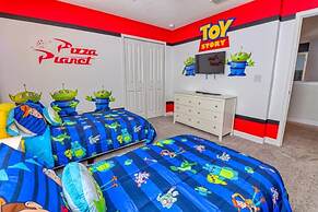 Perfect Vacay, Themed Rooms, Game Room & Theater