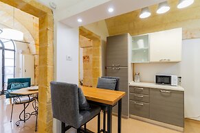 3080 Casetta Vico Carducci by Barbarhouse