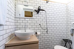 3080 Casetta Vico Carducci by Barbarhouse