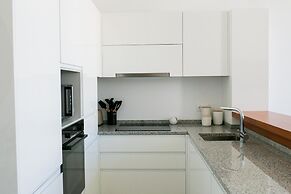 President Pais Apartment