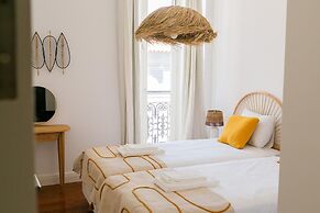 President Pais Apartment