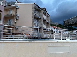 Villa Apartments Babaja