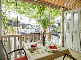 Villa Apartments Babaja