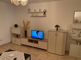 Villa Apartments Babaja