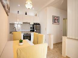 Villa Apartments Babaja