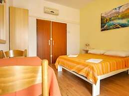 Villa Apartments Babaja