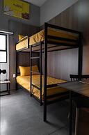 CHECK INN HOSTAL AEROPUERTO GDL - Hostel