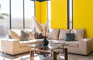 CHECK INN HOSTAL AEROPUERTO GDL - Hostel